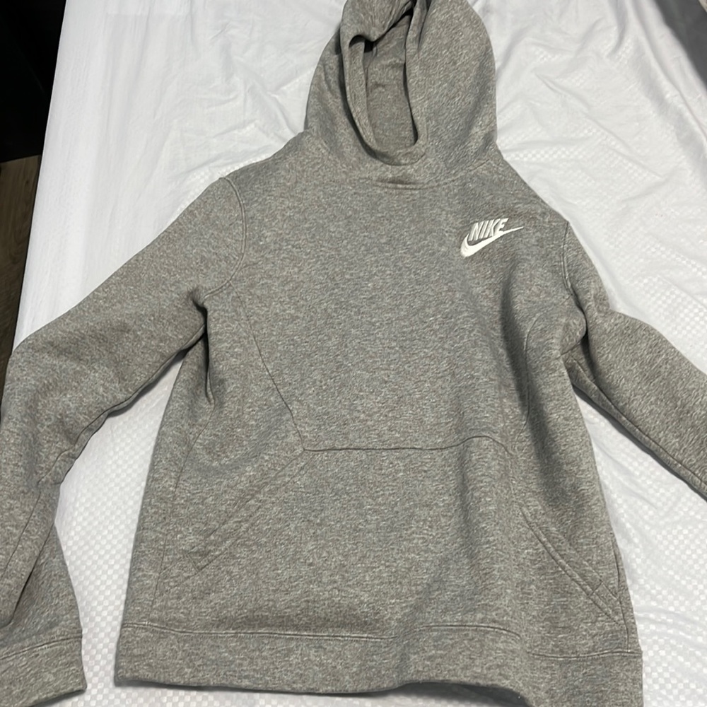 nike boys xl hoodie